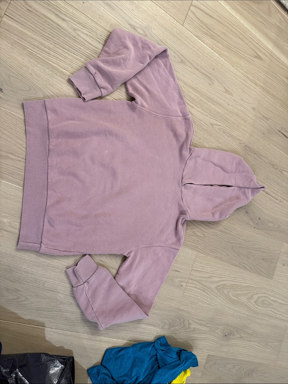 Perfect White Tee Heart Hoodie, Small, Pink - Picture 7 of 8